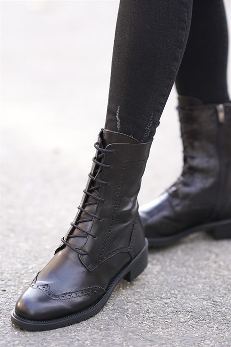 Josef Women's Black Decorative Stitching Detail Leather Boots
