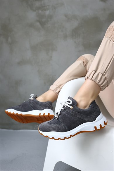 Comfort Gri Süet Hakiki Deri Kadın Sneaker
