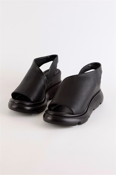 Heidi Black Leather Thick Soled Women's Sandals